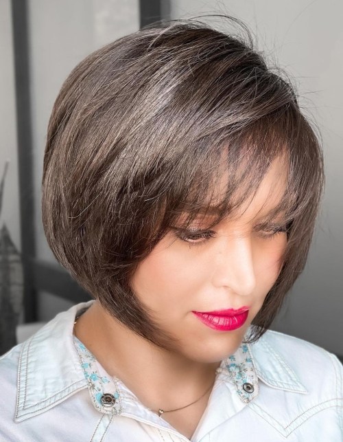 Short Layered Face-Hugging Bob