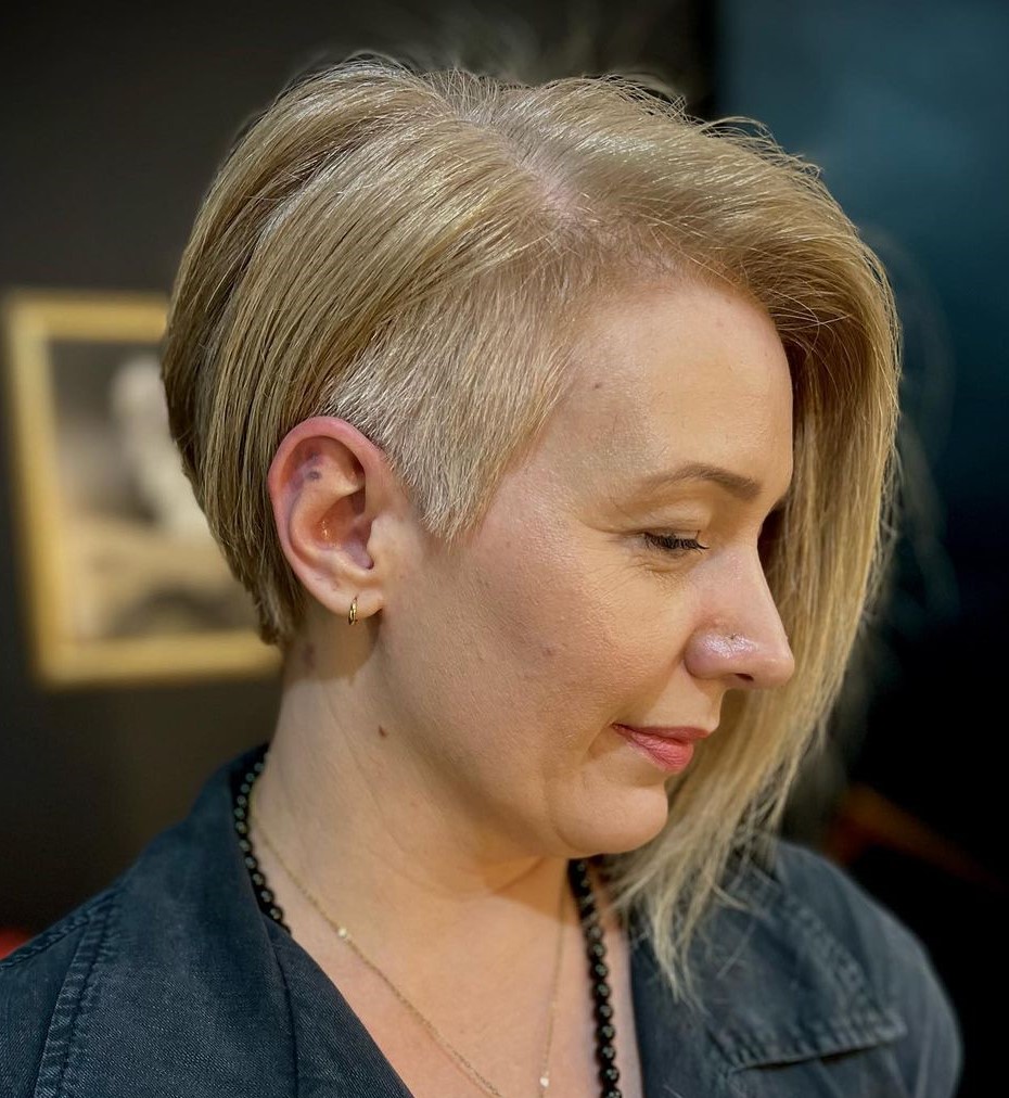 Angled Pixie Bob with Hidden Temple Undercut