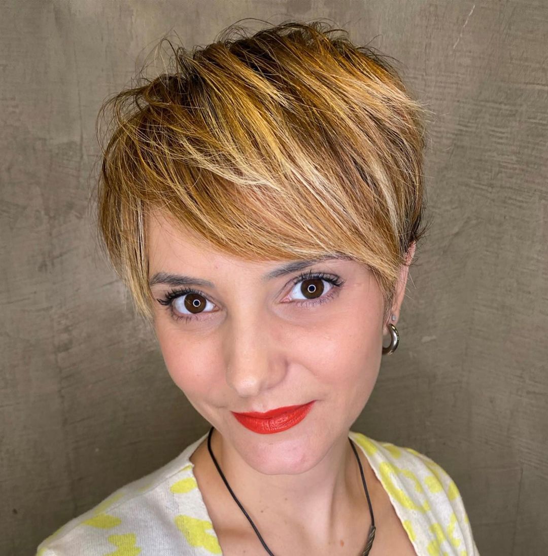 Lovely Blonde Choppy Pixie