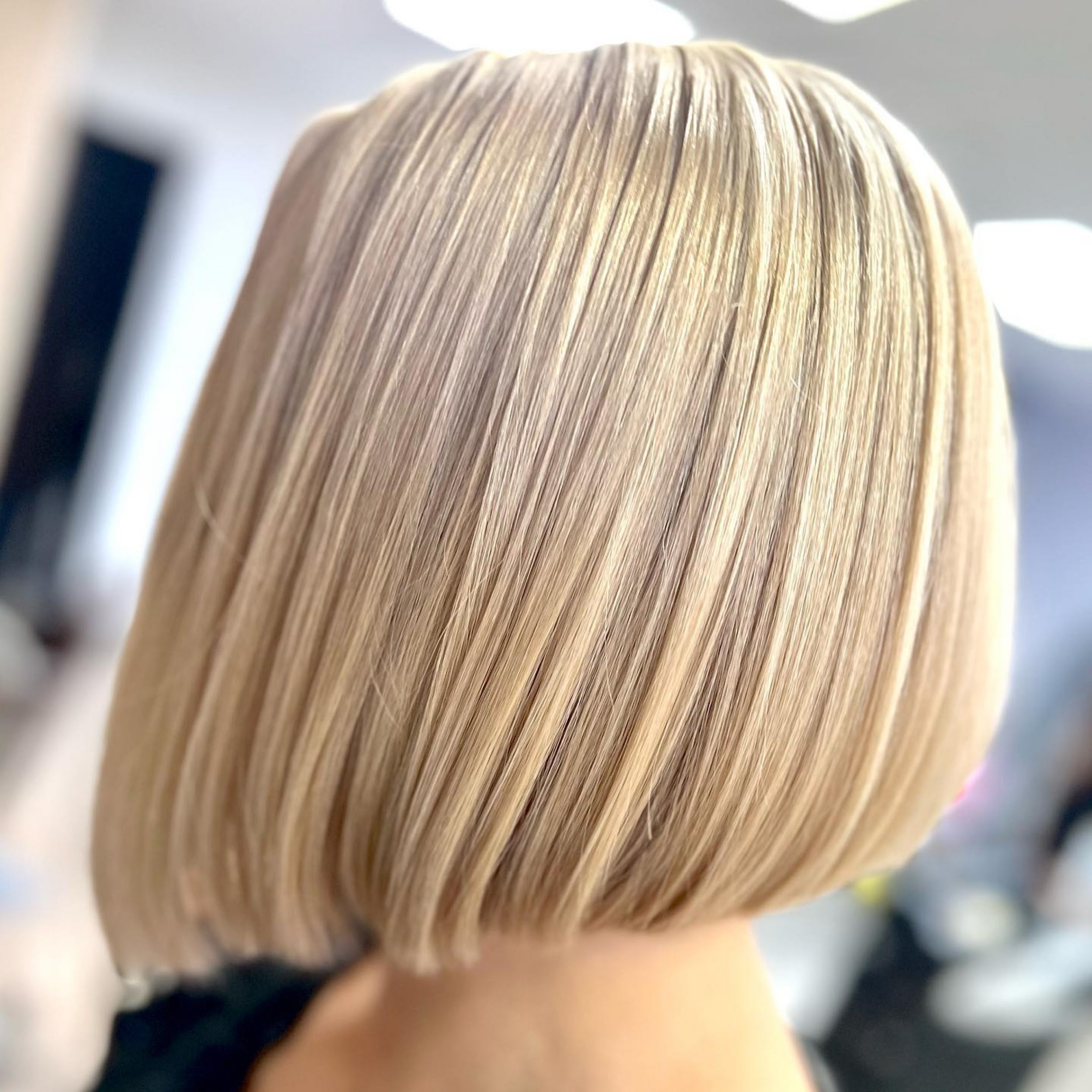 angled blonde bob