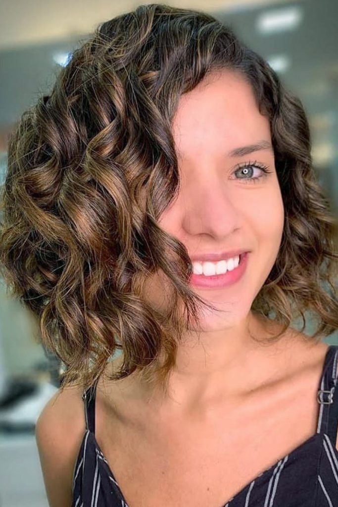 Chin Length Curly Bob #shortcurlyhairstyles #curlyhairstyles #shorthairstyles #hairstyles #bobhairstyles