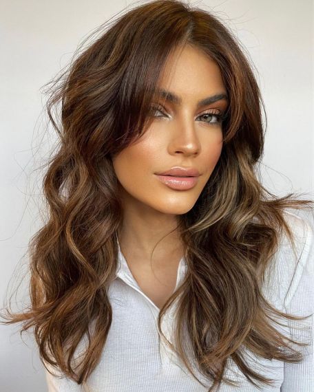 Long Wavy Cut with Side Bangs