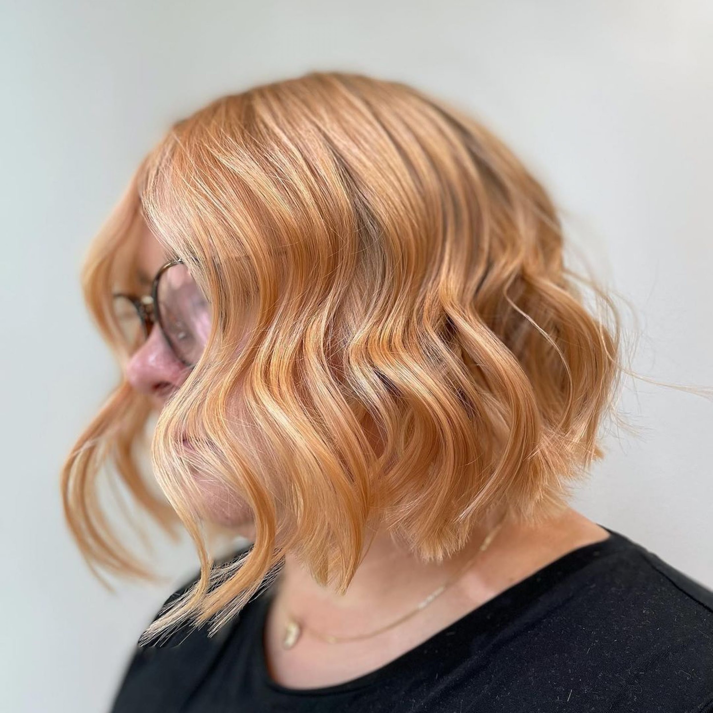 strawberry blonde wavy bob