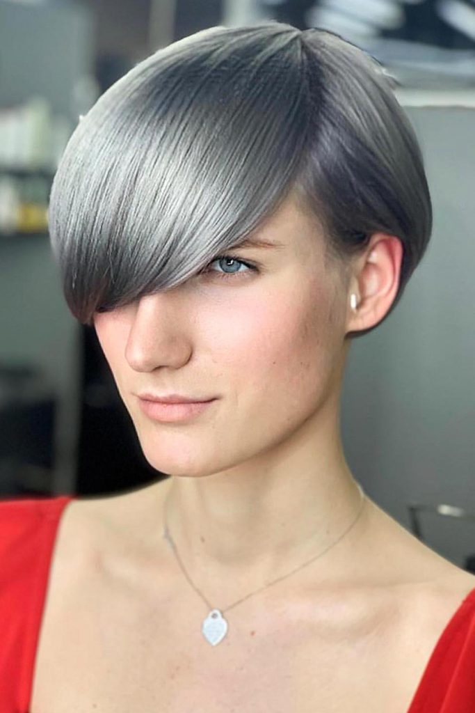 Stylish Short Grey Haircuts #shortgreyhair #shorthairstyles #greyhairstyles