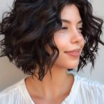 textured-wavy-bob-short-hairstyle-