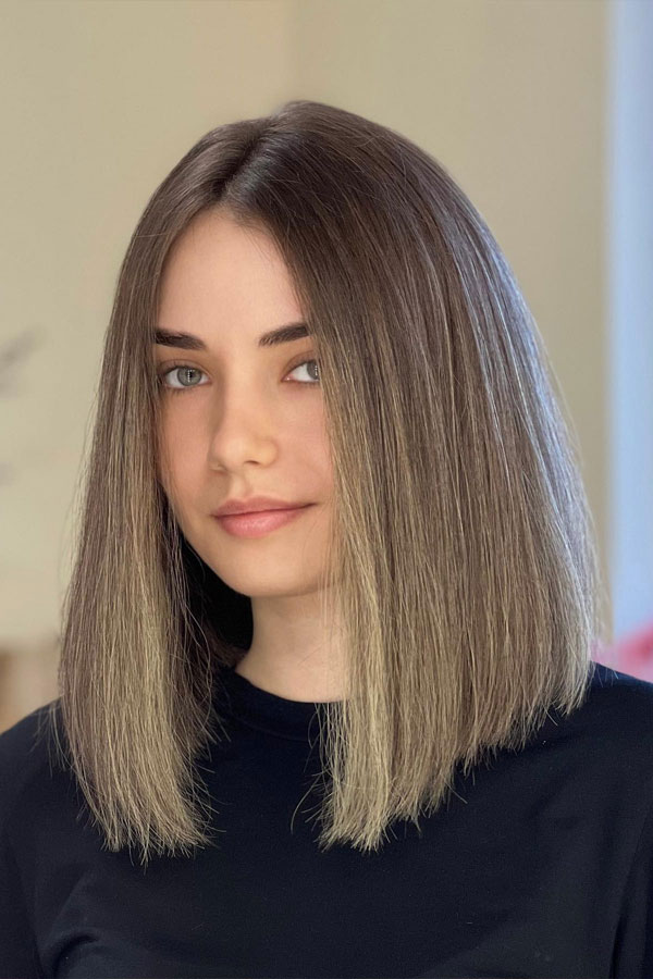 Blonde Shoulder-Length Bob Haircut