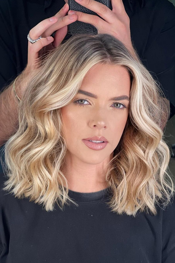 Blonde Wavy Lob Haircut