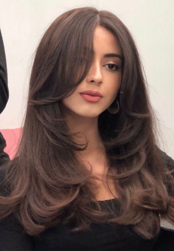 Layered Hairstyles, long layered haircut, Layered Hairstyles long hair, face-framing layers long hair, long haircuts, front layered haircuts for long hair, layered haircuts for long hair, Short layered haircuts for long hair, Medium length layered haircuts for long hair