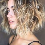 shag-bob-with-layers-medium-length-haircut-