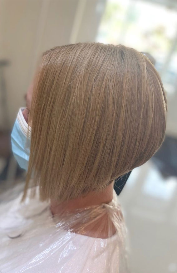 Short inverted bob haircuts, inverted bob, inverted bob haircut, Medium inverted bob haircuts, inverted bob haircuts, inverted bob with layers, pictures of inverted bob haircuts front and back, long inverted bob, Inverted bob haircuts for over 50