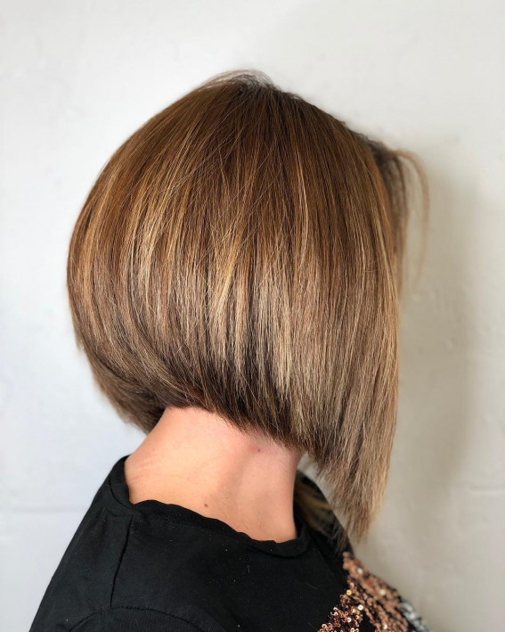 Short inverted bob haircuts, inverted bob, inverted bob haircut, Medium inverted bob haircuts, inverted bob haircuts, inverted bob with layers, pictures of inverted bob haircuts front and back, long inverted bob, Inverted bob haircuts for over 50