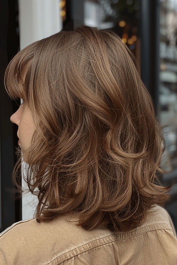 Soft Chestnut Waves