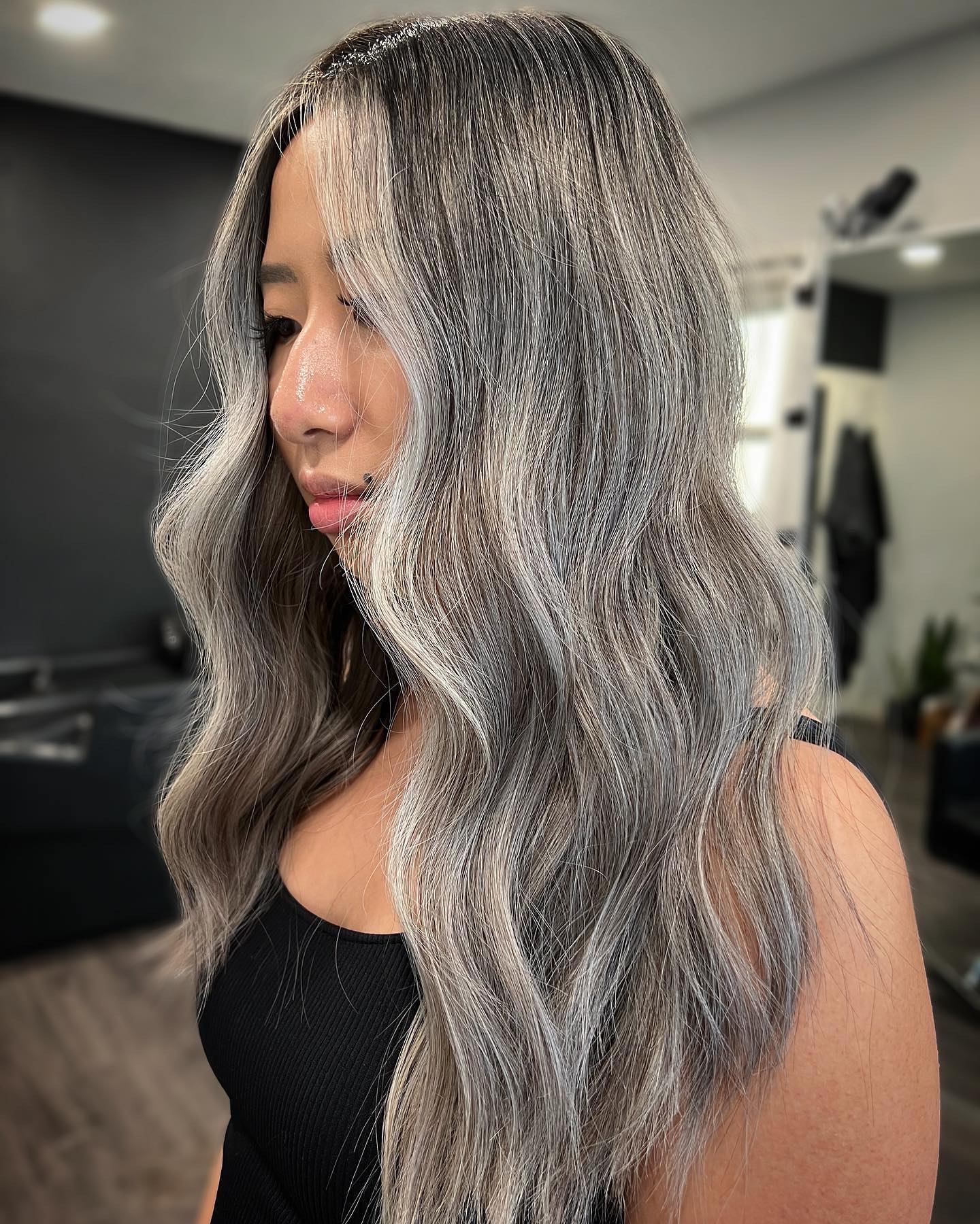 Ash Gray Hair with White Teasylights