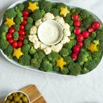 holiday-joy-veggie-platter-idea