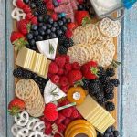 patriotic-fruit-charcuterie-board-