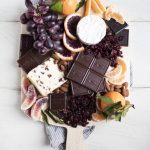 20-mouth-watering-dessert-charcuterie-board-ideas