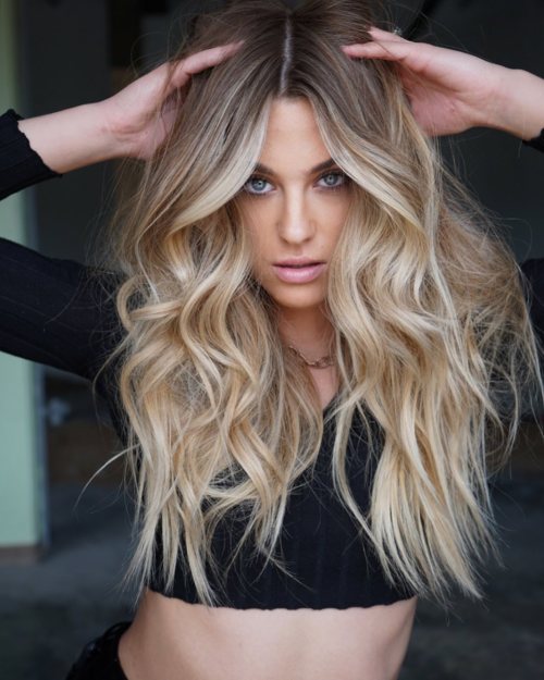 Long Messy Honey Bronde Hair