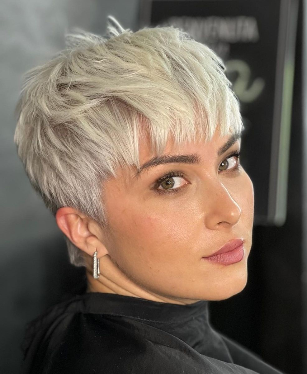 Stunning White Pixie Cut with Bangs