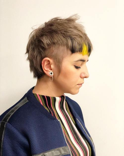 Subtle Yellow Color Block on Short Hair