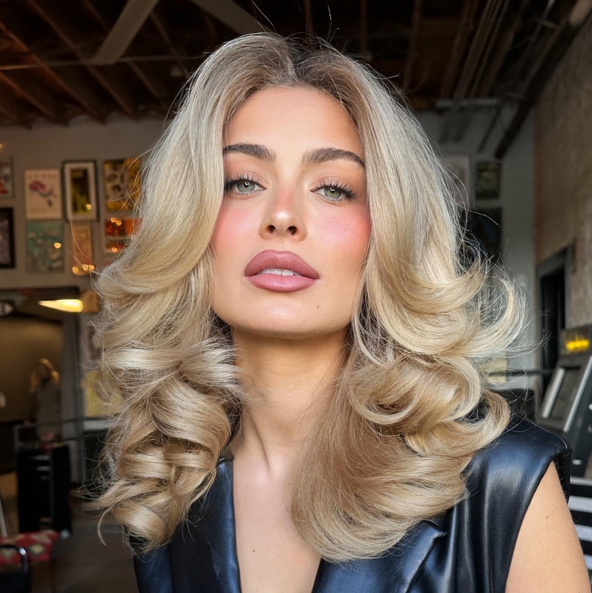 Old Money Blonde with Neutral-Warm Undertone