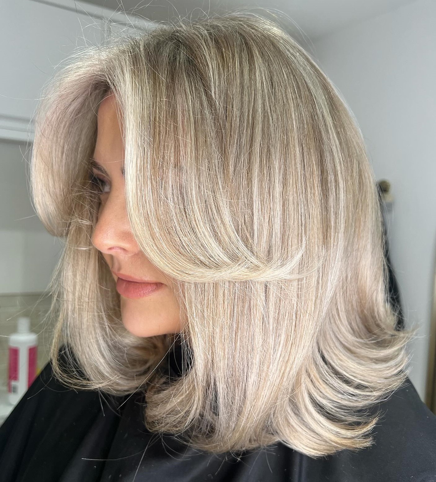 Shimmering Old Money Blonde Lob