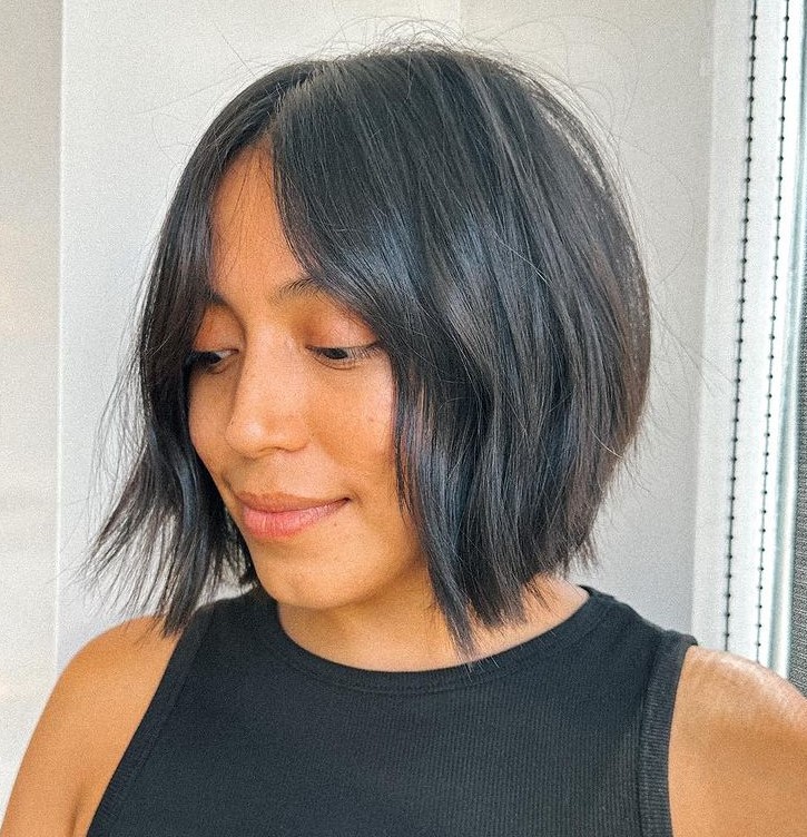 Textured Bob for Thin Hair Oval Face